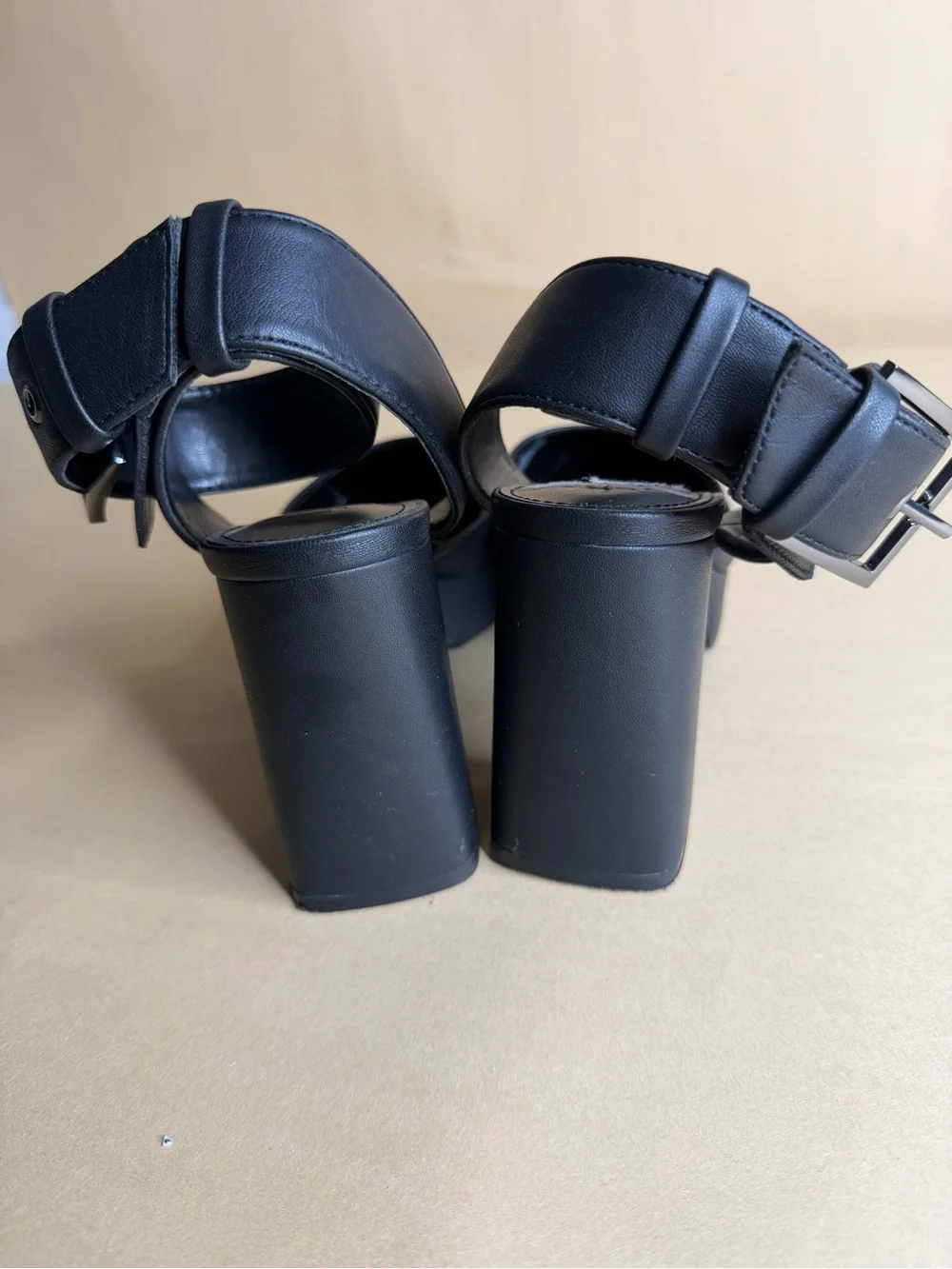 Dkny classic black